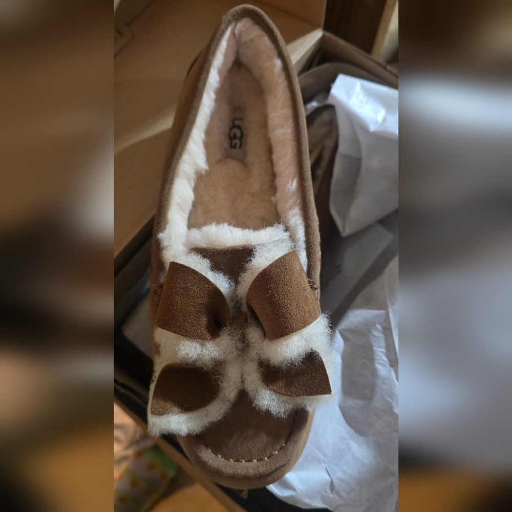 UGG Ansley Heritage Bow Slippers
